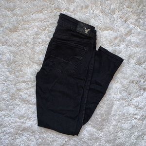 American Eagle distressed Jeans